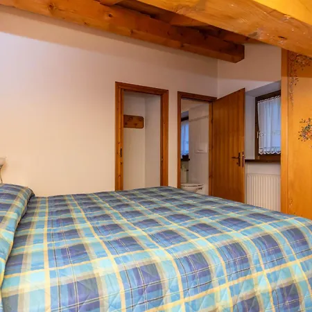 Mansarda Lungolago Apartament Alleghe