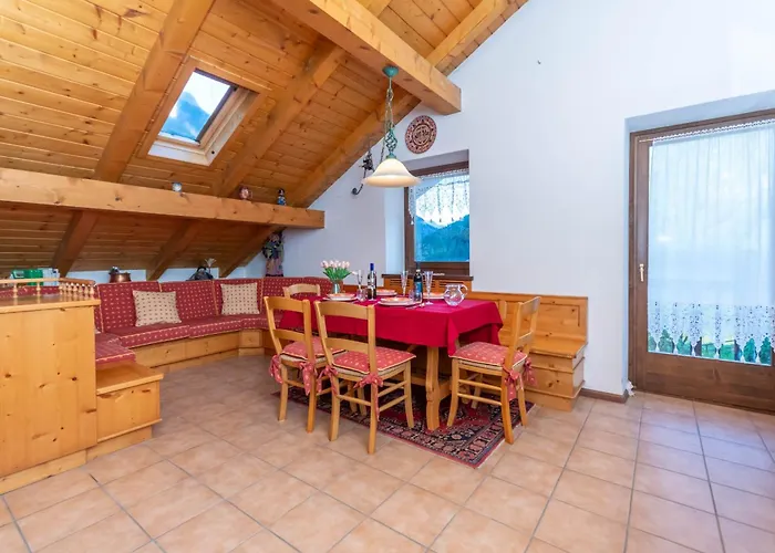 Mansarda Lungolago Daire *